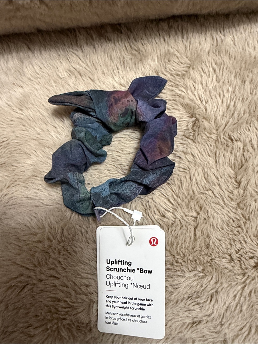 lululemon athletica Uplifting Bow Scrunchie in navy blue and purple tones